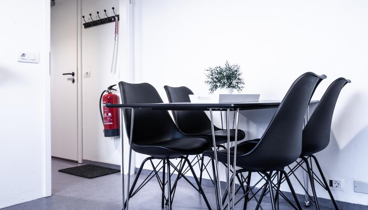 Au44 Apartments City Centre 셀포스 외부 사진